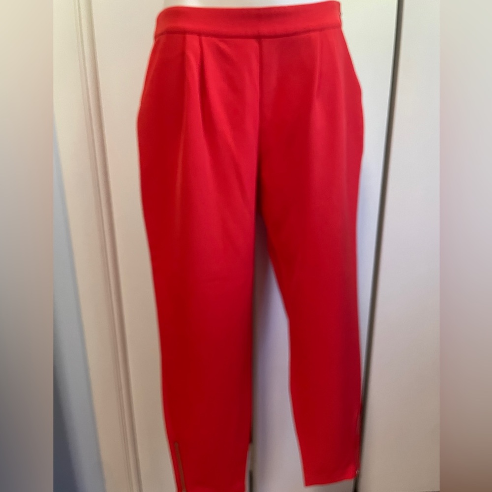 Bebe pants